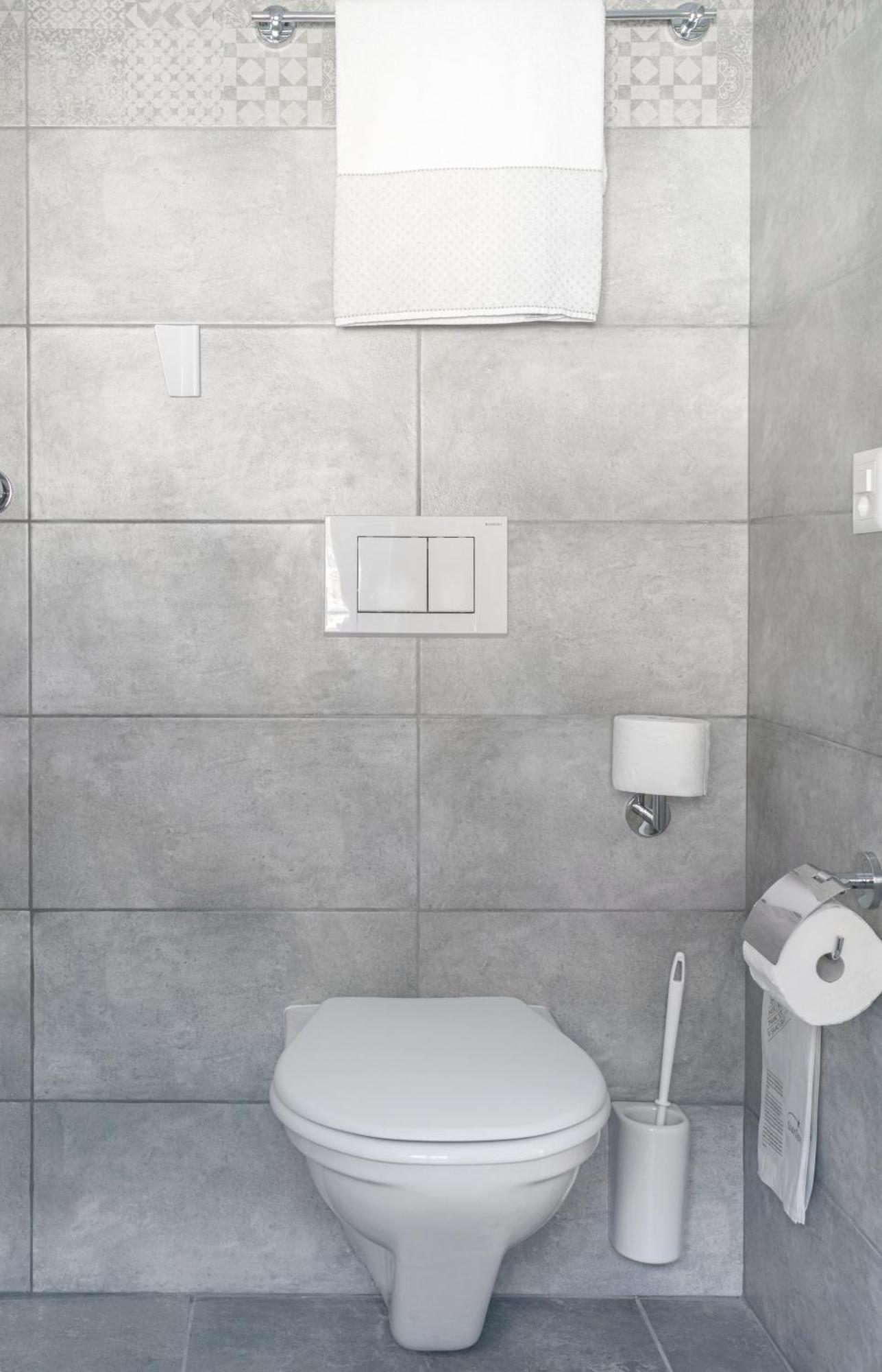 Ca' Del Borgo, Rooms & Suites Poschiavo Rum bild